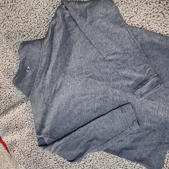 New Vineyard Vines zip up sweatshirt - Picture 8 of 9